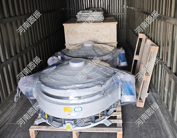 安徽省2臺直排篩、2臺超聲波振動篩發貨